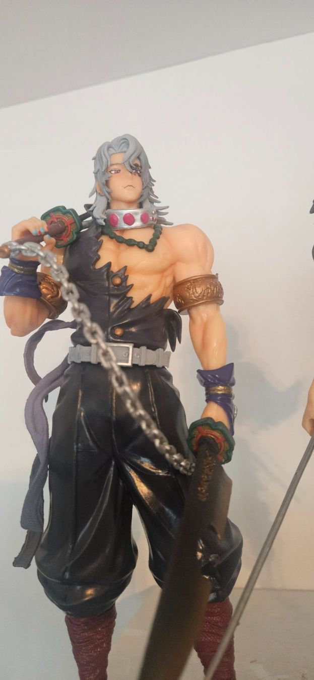 Statuette: Demon Slayer Tengen Figur – Usato da Landquart venduto da CruelFairytale 1