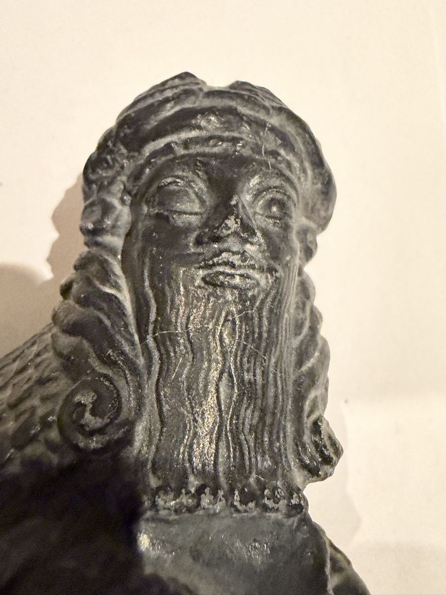 Figurines: taureau androcéphale couché – D'occasion à Echallens par JAR69 3