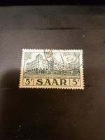 Timbre rare: Sarre 5F, motif Hauptpostamt Saarbrücken!