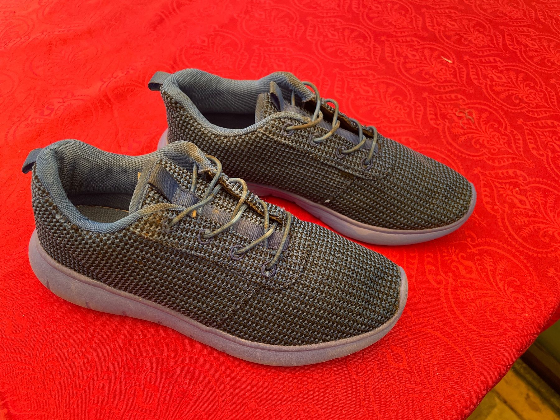 Scarpe per ragazzi: Junge blaue Sneaker 36 – Usato da Bergdietikon venduto da antovale