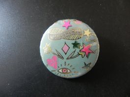 Old Badge Wonderland
