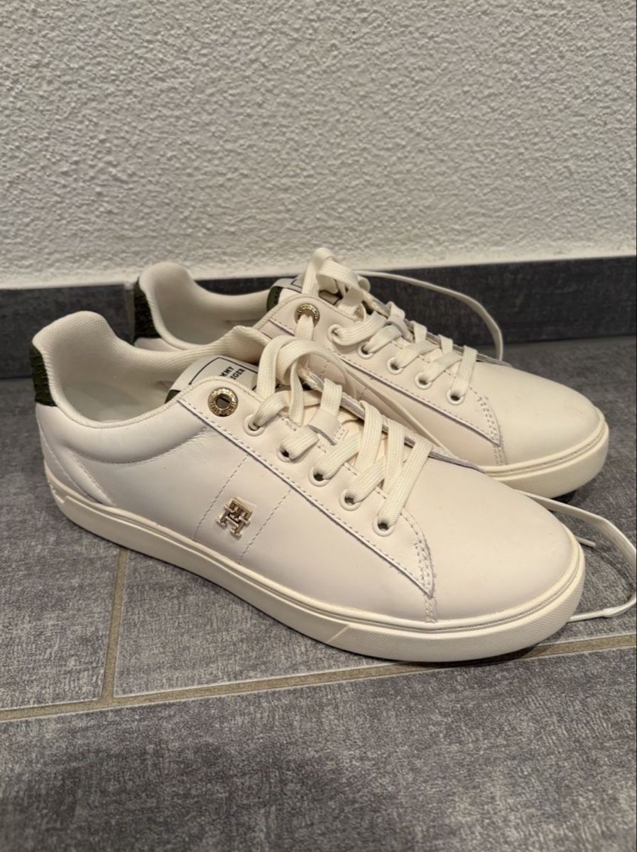 Tommy Hilfiger Scarpe da donna: Tommy Hilfiger Damen Sneaker – Nuovo (secondo la descrizione) da Mülligen venduto da fashion_it 3