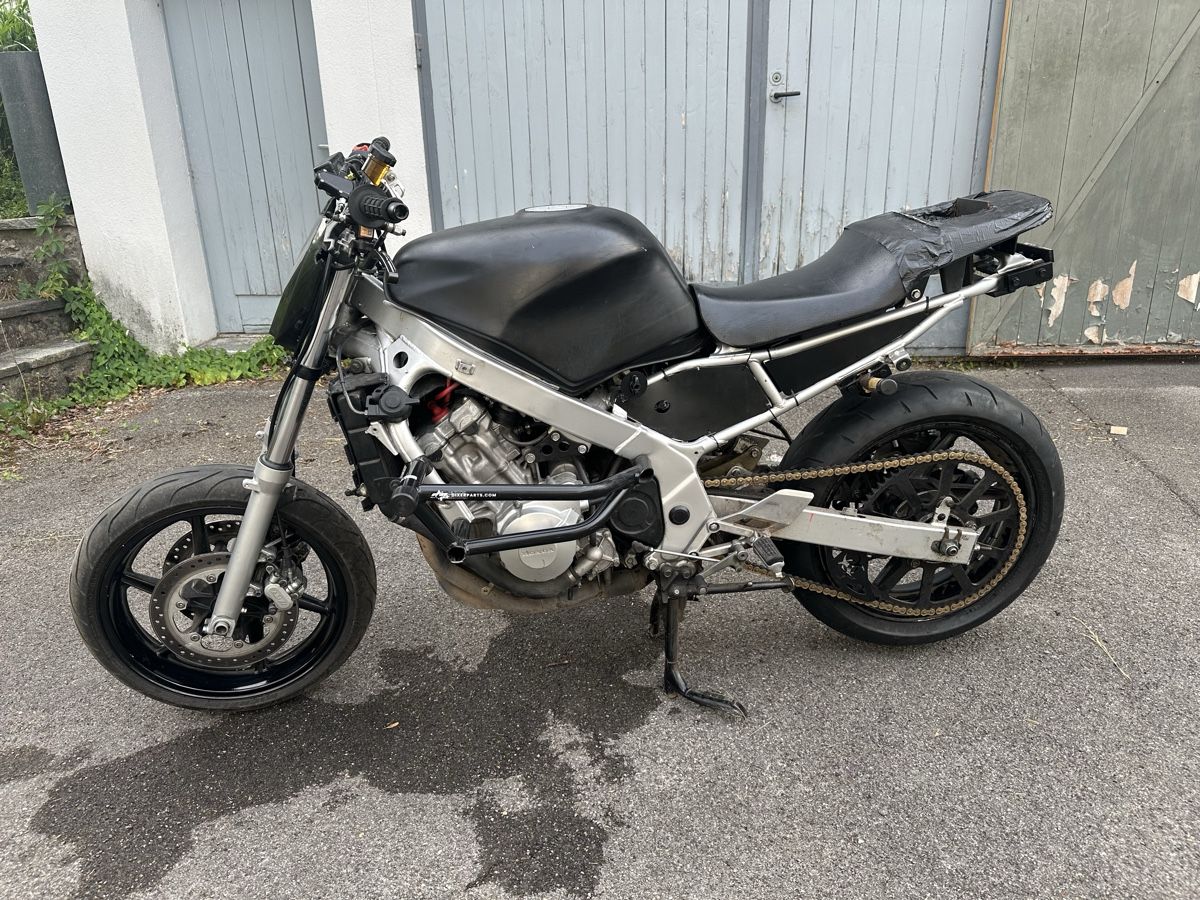 Honda Altro: honda cbr 600 Stuntbike – Usato da Steinhausen venduto da jha_9z78