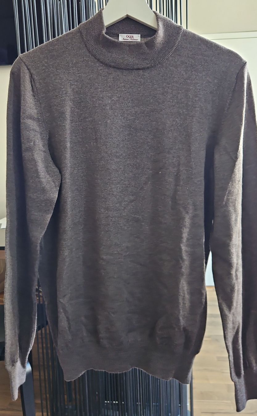 Maglioni & Felpe: Eleganter Oger Herren Rollkragenpullover - Grösse M – Usato da Zug venduto da kashtos