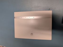 Huawei 4G LTE Router B525 CPE weiss mit Zubehör gebraucht