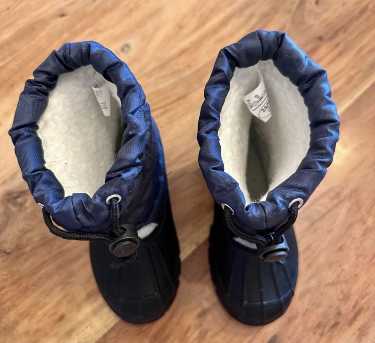 Scarpe per ragazzi: Schneestiefel – Usato da Niederwangen BE venduto da KBL85 2