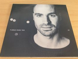 Florian Favre Trio – Ur