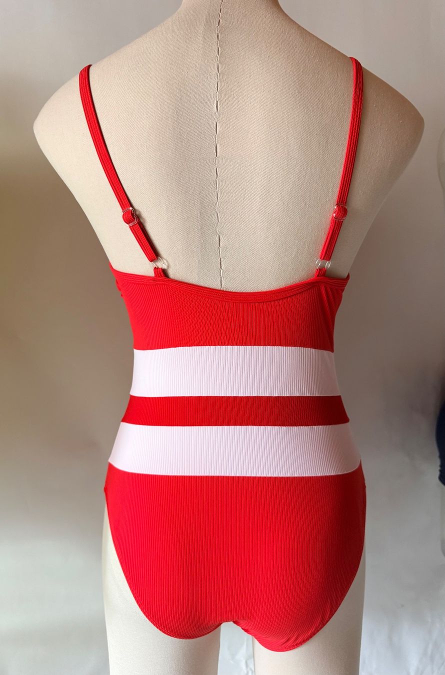 Costumi da bagno & Bikini: VENICE BEACH, Badekleid, Grösse 42C/D, Farbe Rot – Nuovo e nell'imballaggio originale da Rudolfstetten venduto da gst_g7xl 2