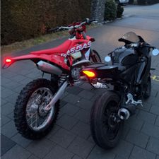 Profile image of mey_bcb7
