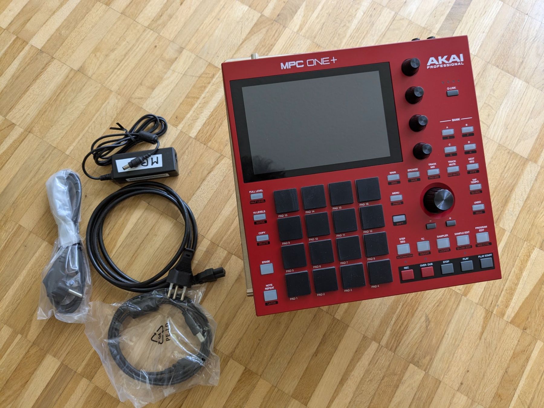 Akai Instruments de musique: MPC1+ – D'occasion à Luzern par cha_wld8 4