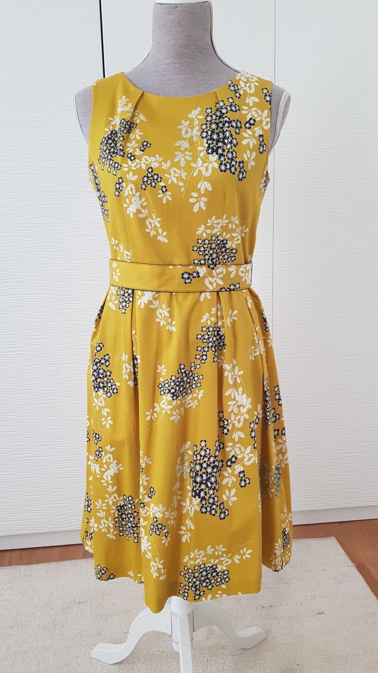 Maison 123 Kleider: Robe Maison 1 2 3, T.38 – Gebraucht aus Marly von Barbarajane