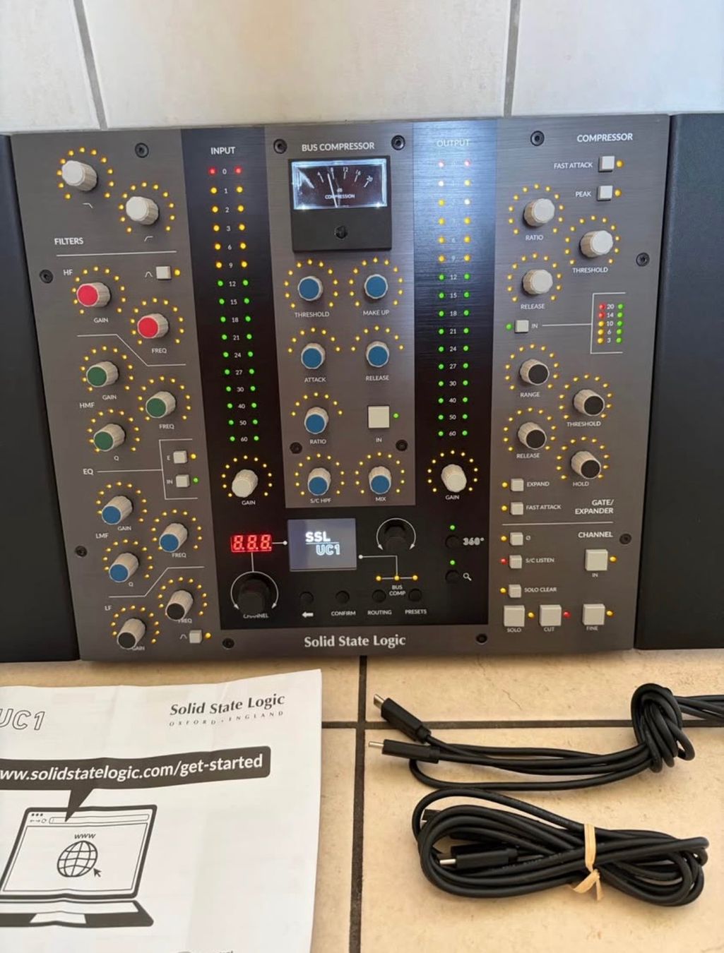 Solid State Logic Mischpulte: SSL - Solid State Logic UC1 - Plugins Controller - mit rack – Gebraucht aus Lausanne von LePetitBrocanteur 2