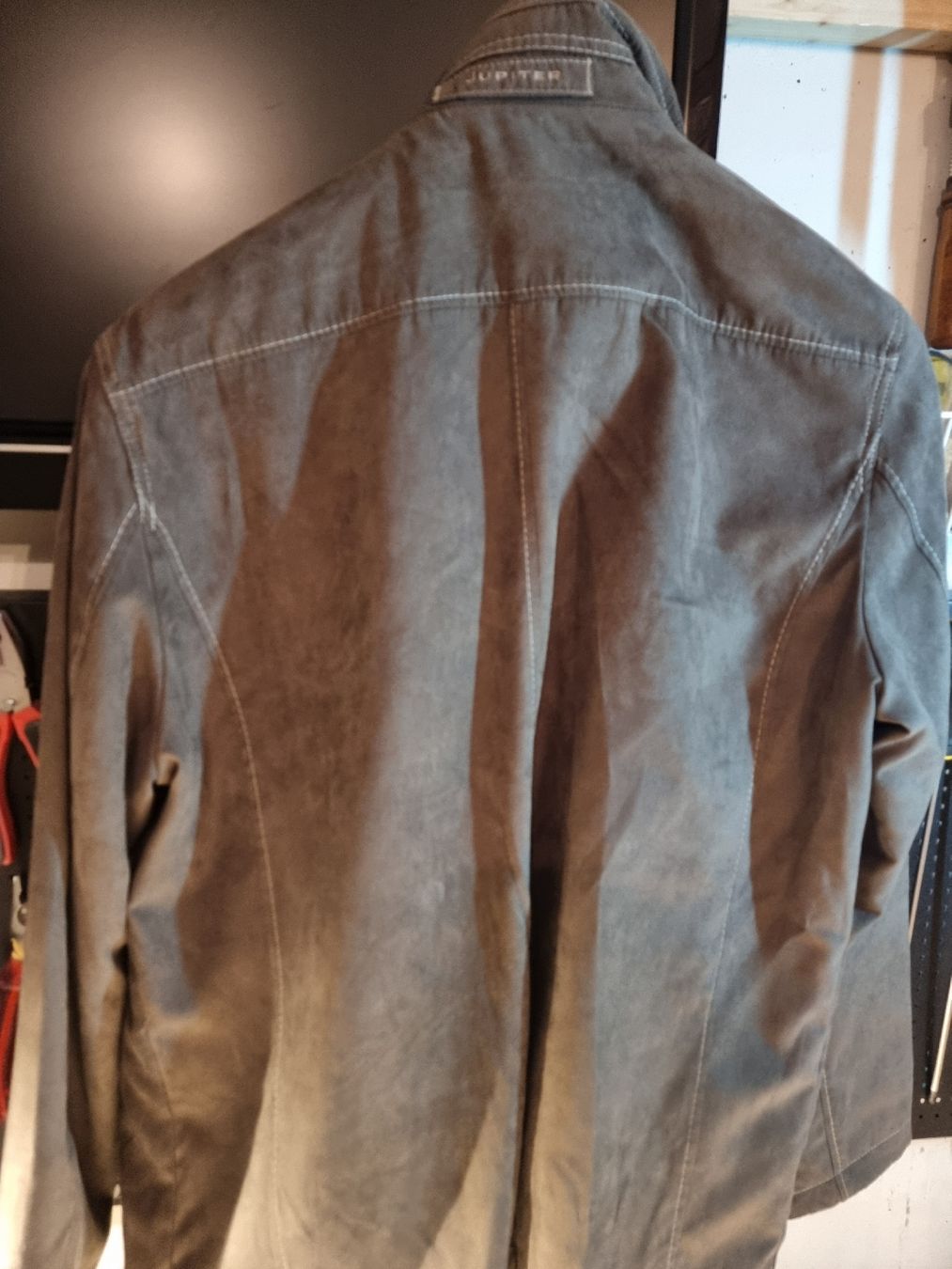Kleiderpakete: 2 Herren Jacken – Gebraucht aus Hinterkappelen von DR88 6
