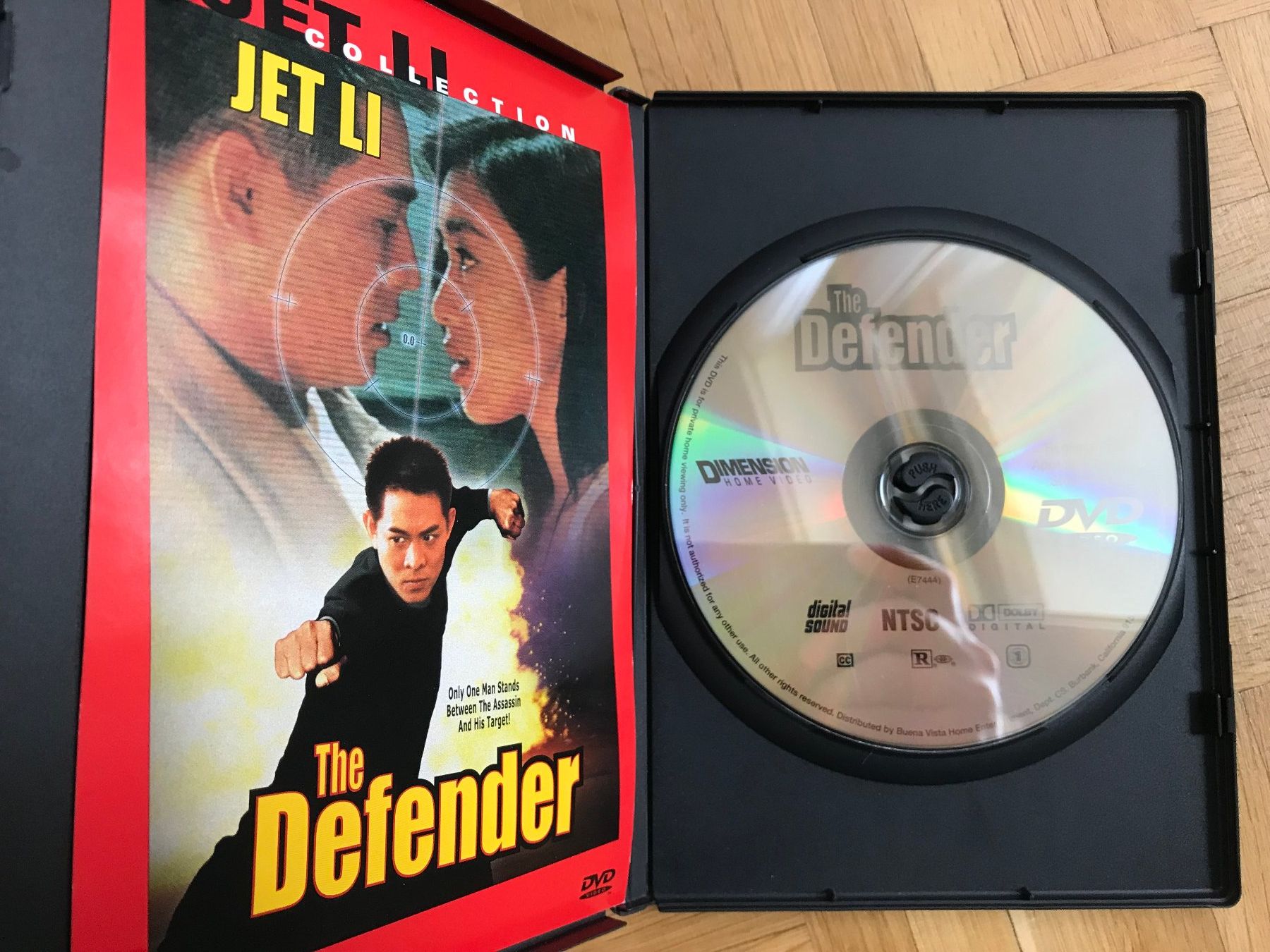 Tutti i DVDs: The Defender - The Bodyguard from Beijing - DVD – Usato da Zürich venduto da Malcom 1
