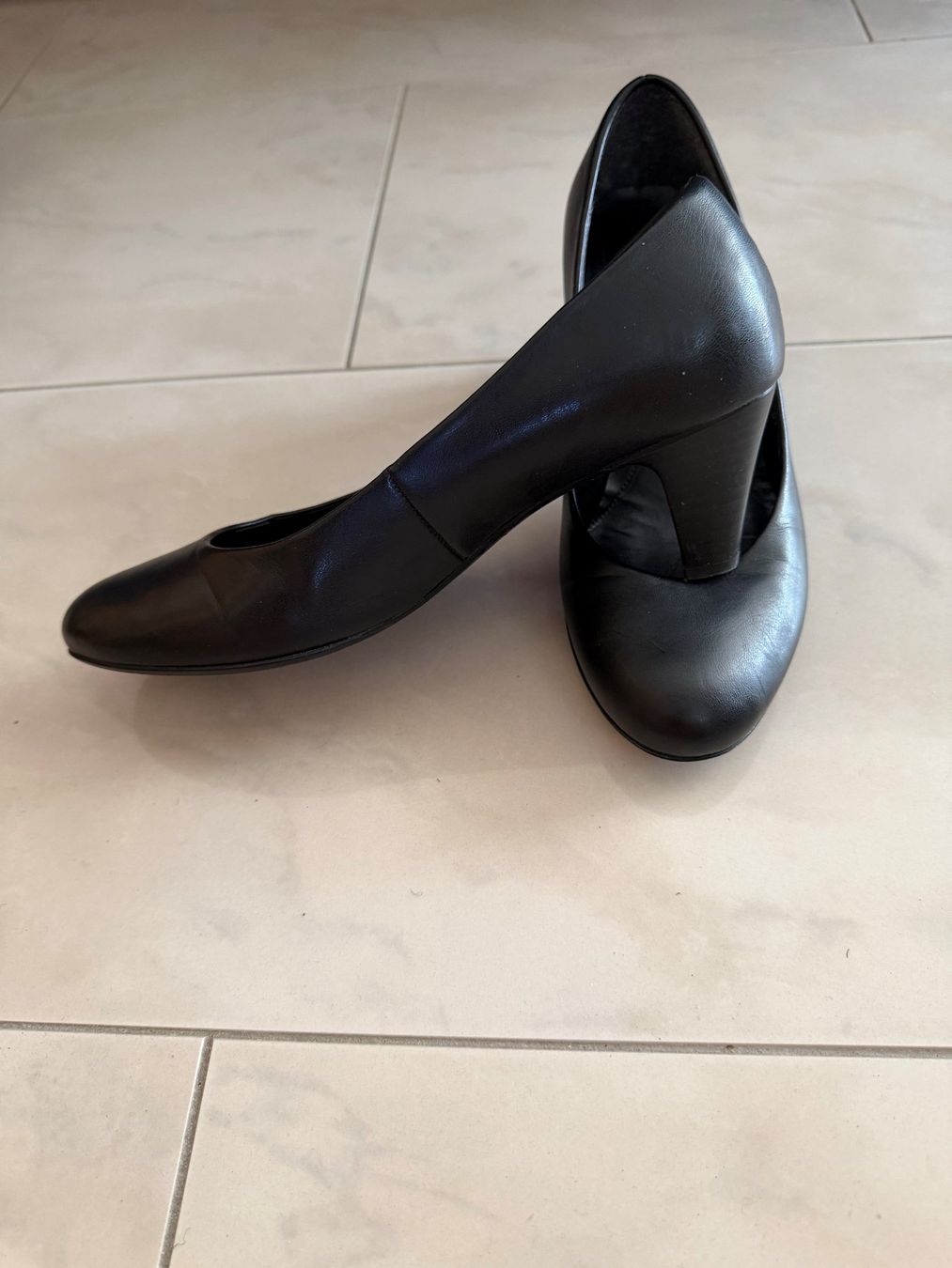 Gabor Scarpe da donna: Gabor Schuhe schwarz – Usato da Muri AG venduto da sabri_25 1