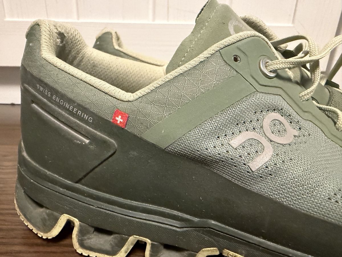 On Scarpe da uomo: ON Running Cloudventure Peak Trailrunning Schuhe Gr. 47 Herr – Usato da BADEN venduto da Sprinz 1