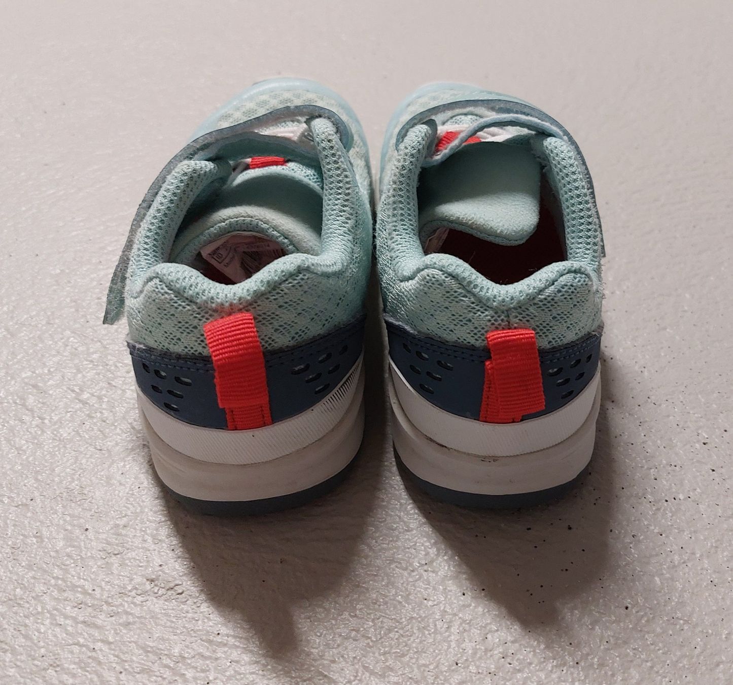 Decathlon Scarpe per ragazzi: Decathlon Sneaker Grösse 27 – Usato da Hefenhofen venduto da mar_pm5k 2