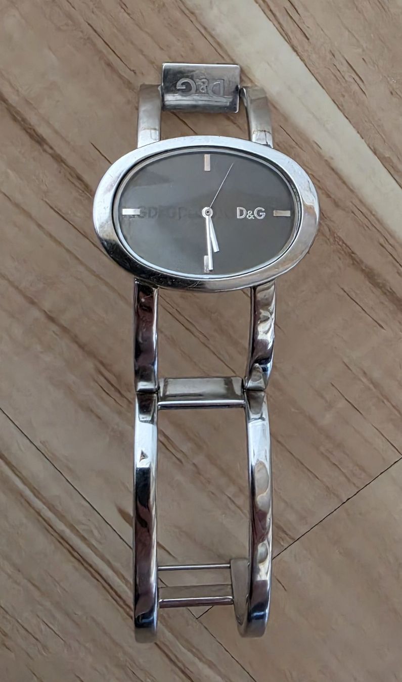 Dolce & Gabbana Orologi: Dolce & Gabbana D&G Damenuhr – Nuovo (secondo la descrizione) da Pratteln venduto da Monty-Burns 1