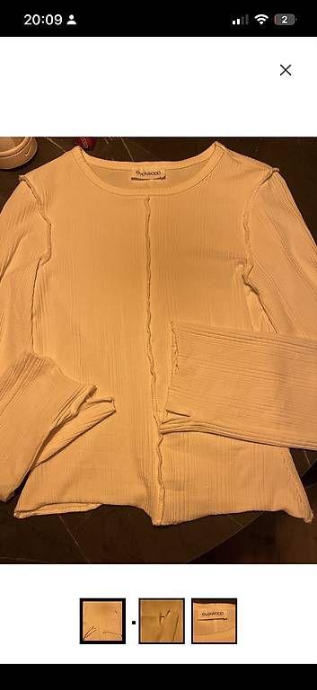 T-Shirts: Langarmshirt – Gebraucht aus Winterthur von sel_kp8t