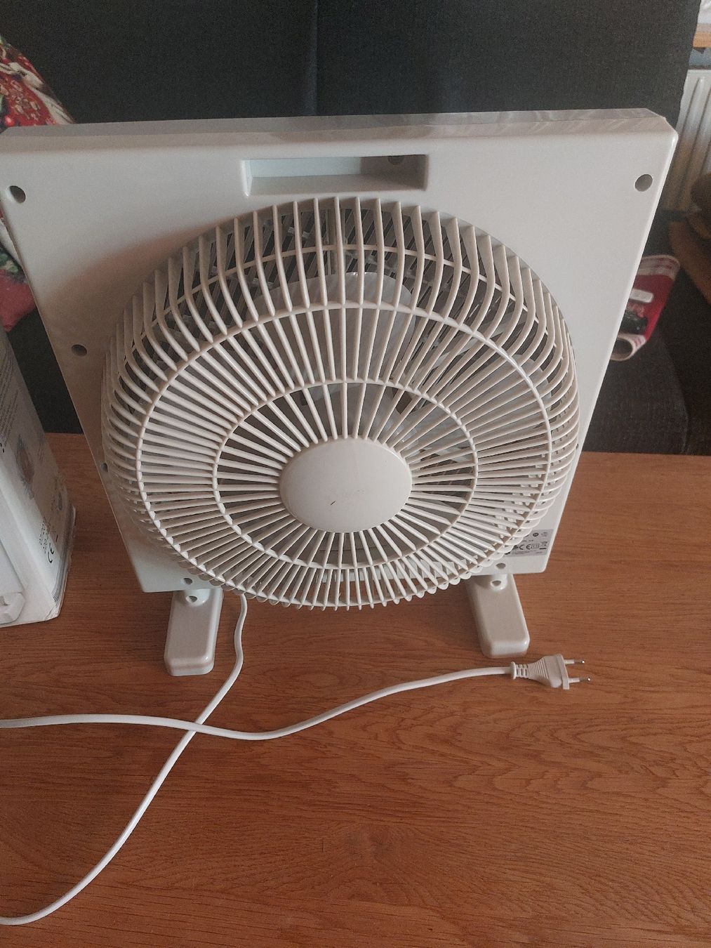 Ventilatori: Ventilator mit 4 Geschwindikeitsstufen – Usato da Landquart venduto da Cedes 1