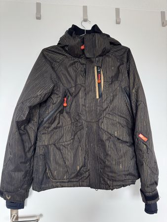SEED Ski-/Snowboardjacke Damen S – Top Zustand – 1x getragen