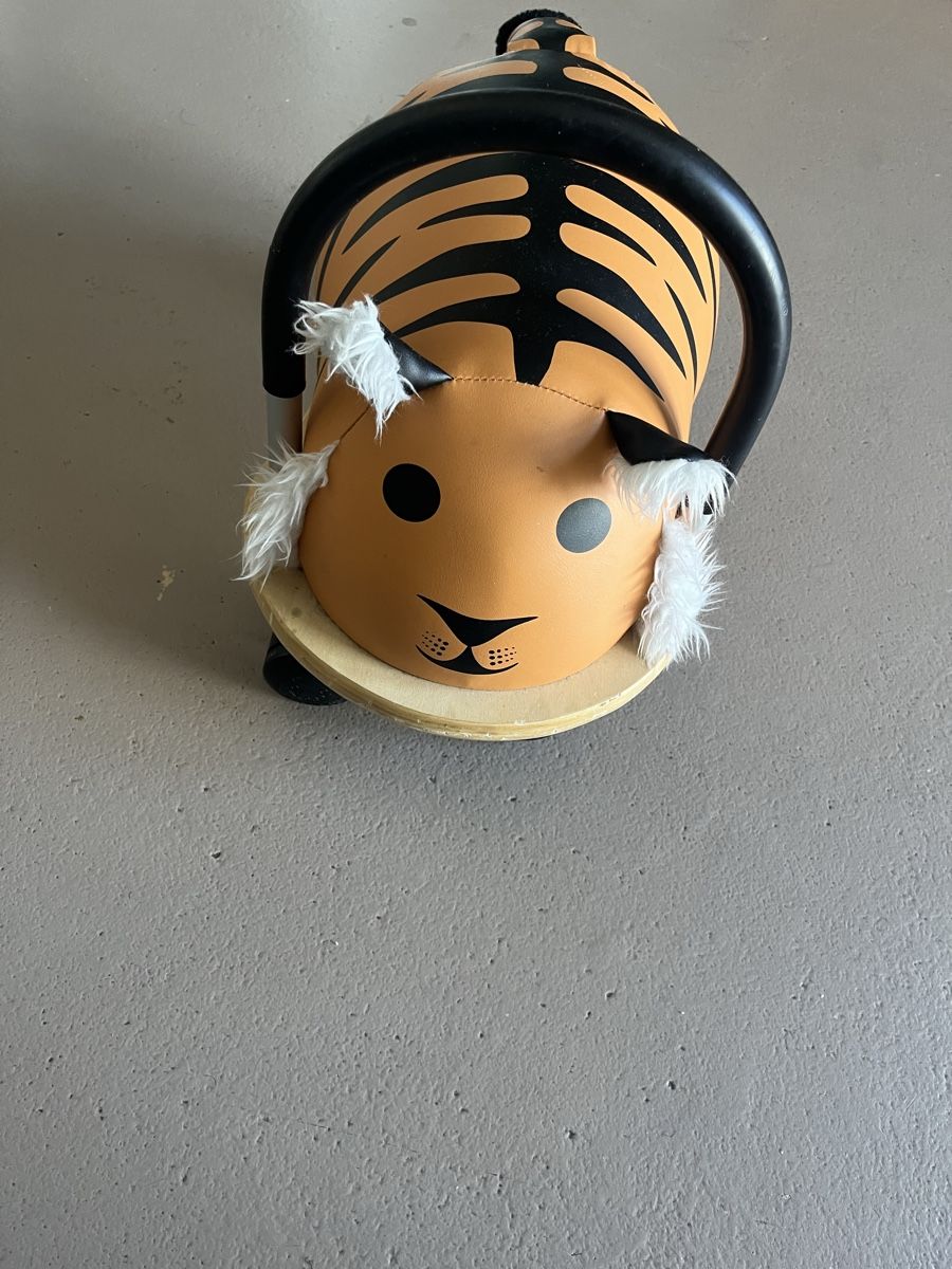 Fahrzeuge für Kinder: Wheely Bug Tiger 1yrs+ – Gebraucht aus Safnern von _CM01 1