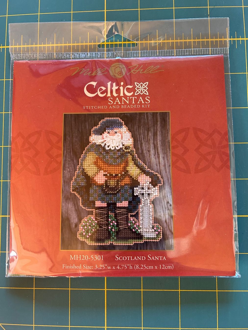 Kit bricolage: Lot complet de 3 Celtic Santas de Mill Hill – Nuovo e nell'imballaggio originale da Bouveret venduto da sev_qj7l 4