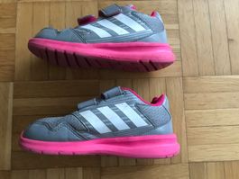 Turnschuhe Mädchen von Adidas Grösse 26
