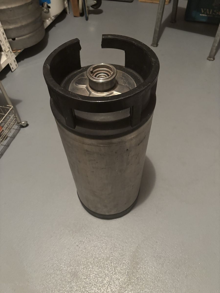 Accessoires: 2 Bierfass 20Liter – D'occasion à Rheinfelden par Fisch223. 1
