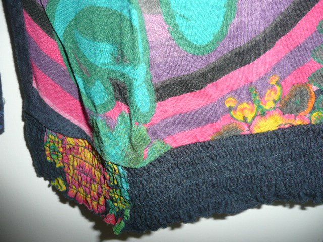 Desigual Maglioni & Felpe: Neuwertiger und schöner Pullover von Desigual – Nuovo e nell'imballaggio originale da Baar venduto da negombo 4