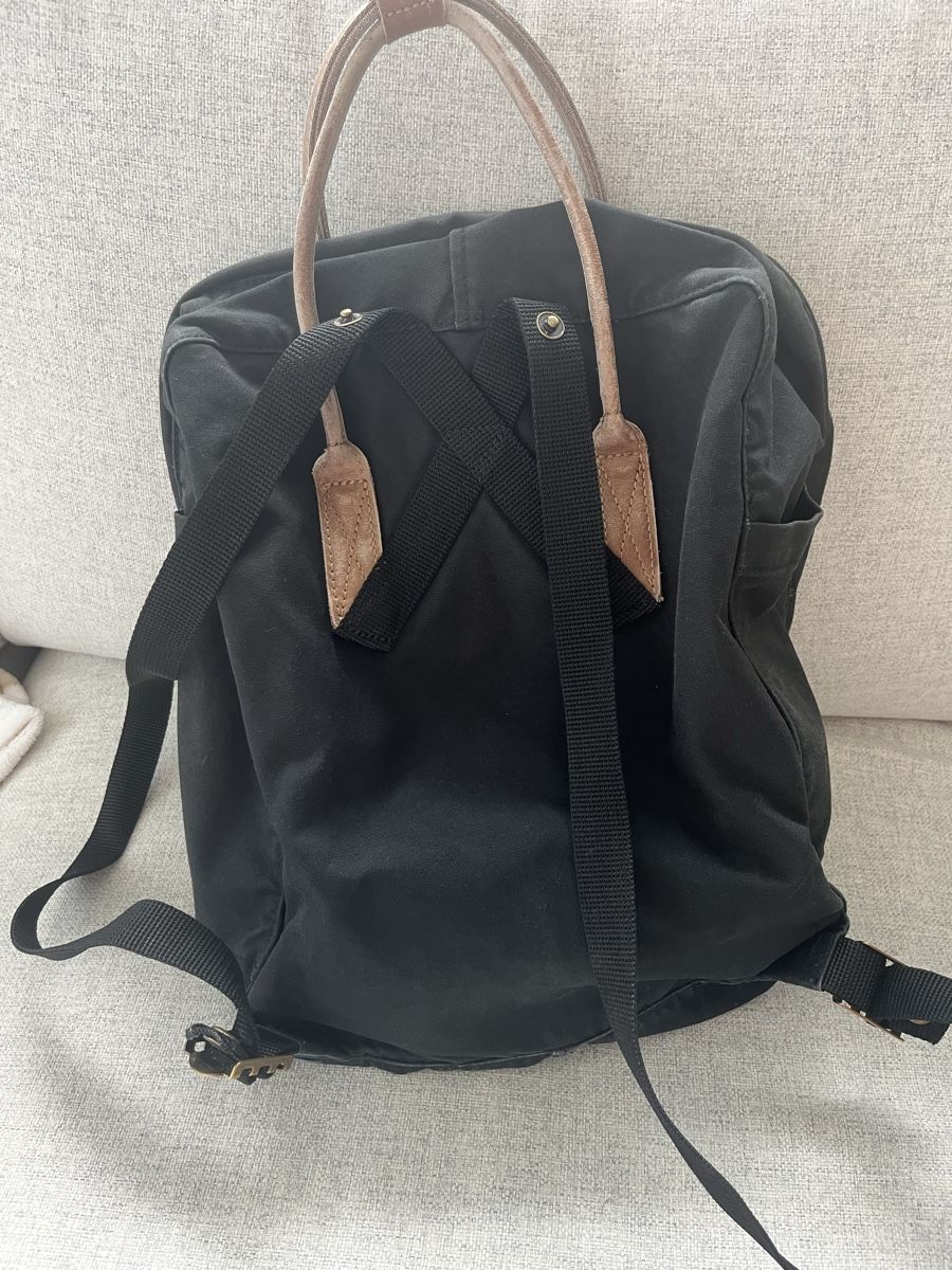 Fjällräven Borse: Fjällräven Rucksack no. 2 Schwarz 16L – Usato da Tenero venduto da debsag 2