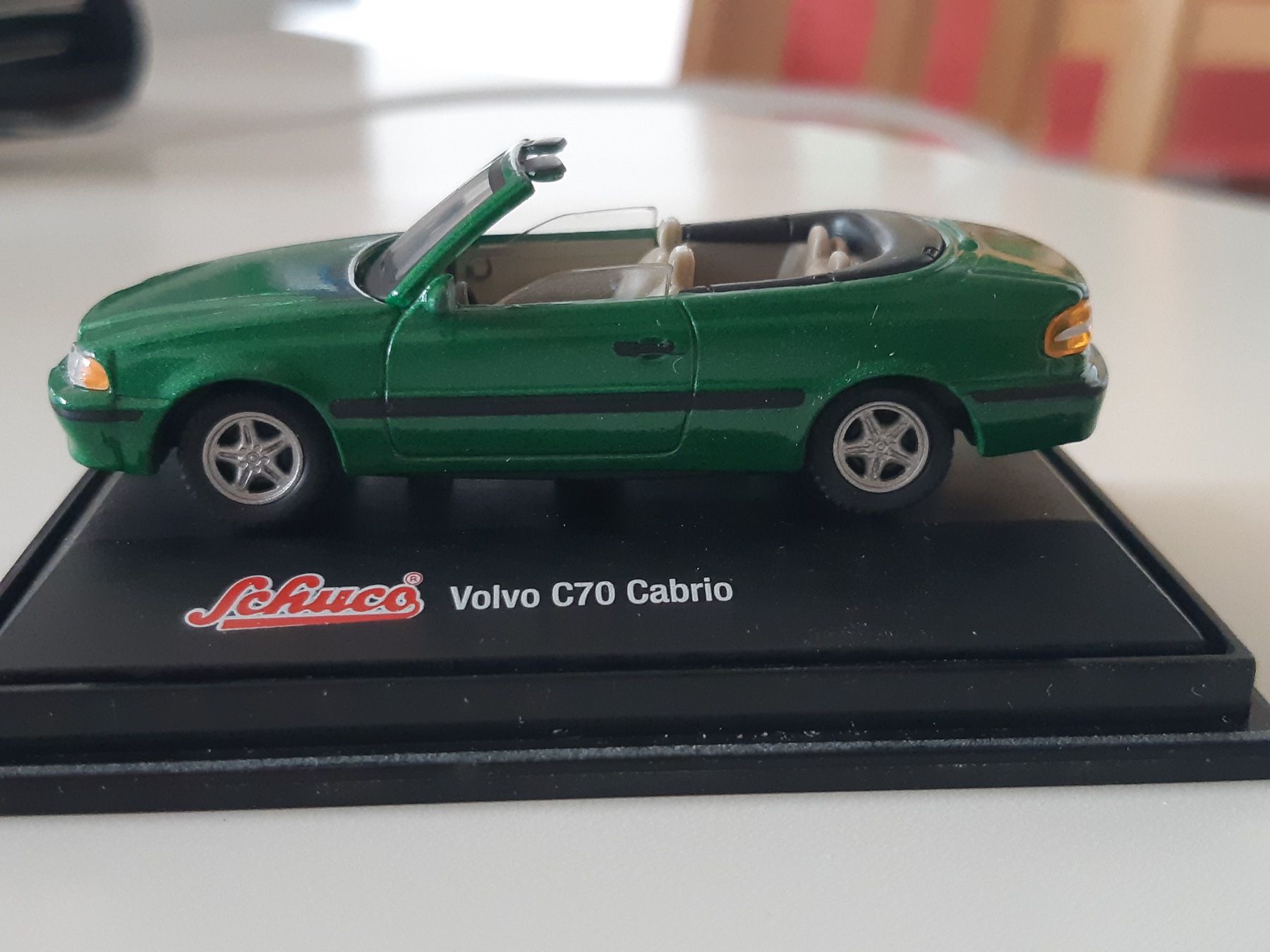 Schuco Modellini d'auto: VOLVO C70 Cabrio Schuco Junior Line 1:87 – Nuovo e nell'imballaggio originale da Schenkon venduto da magier54
