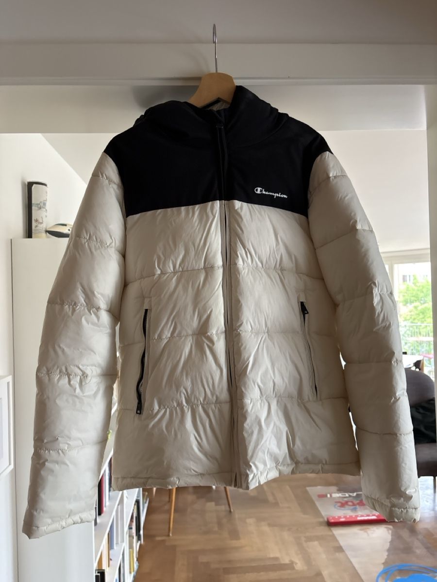 Champion Giacche: Champions Winterjacke Grösse M – Usato da Zürich venduto da _zh_sellz