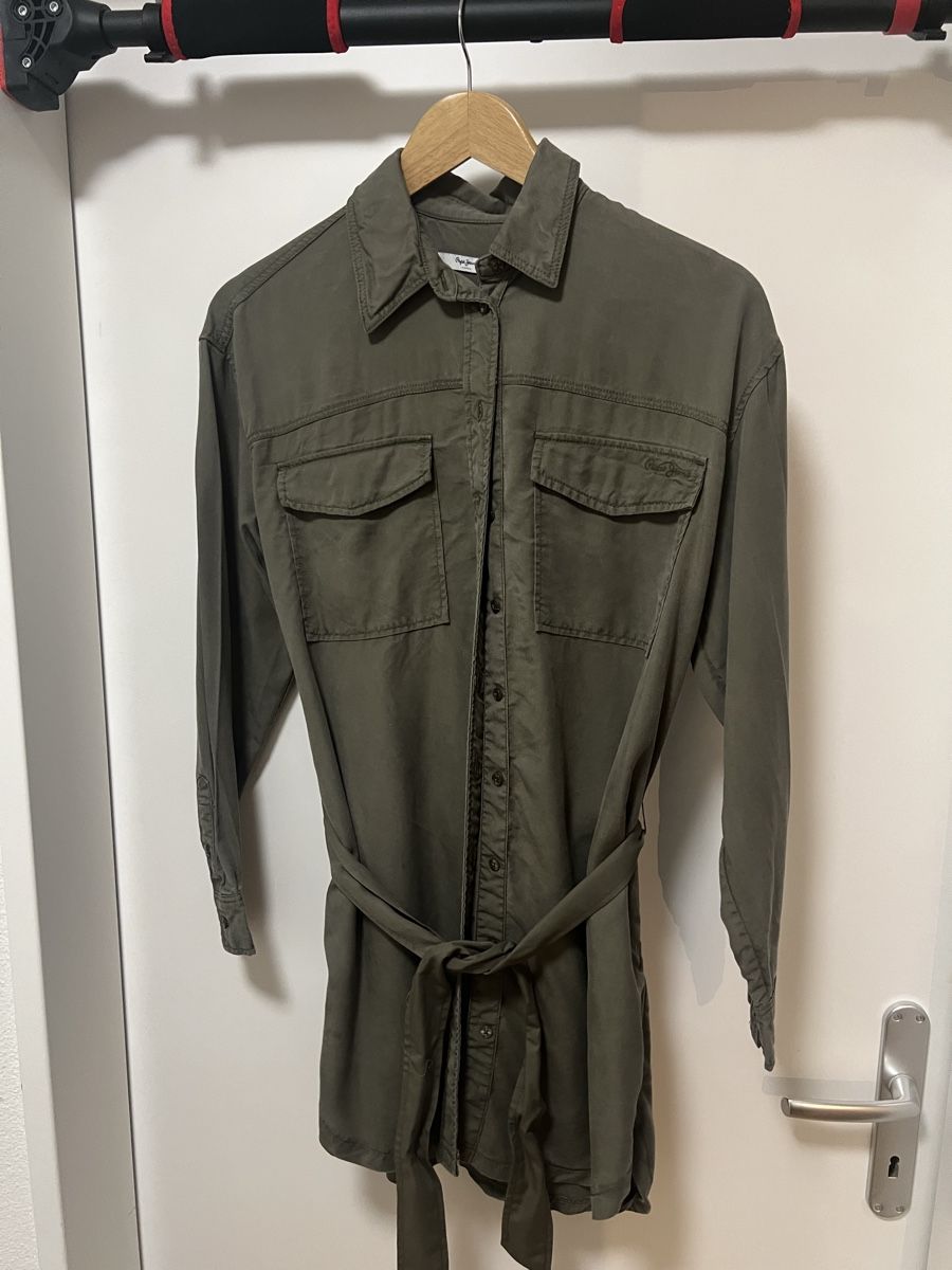 Pepe Jeans Vestiti: Pepe Jeans Hemdkleid khaki mit Bindegürtel – Usato da Lachen SZ venduto da cotico91 3
