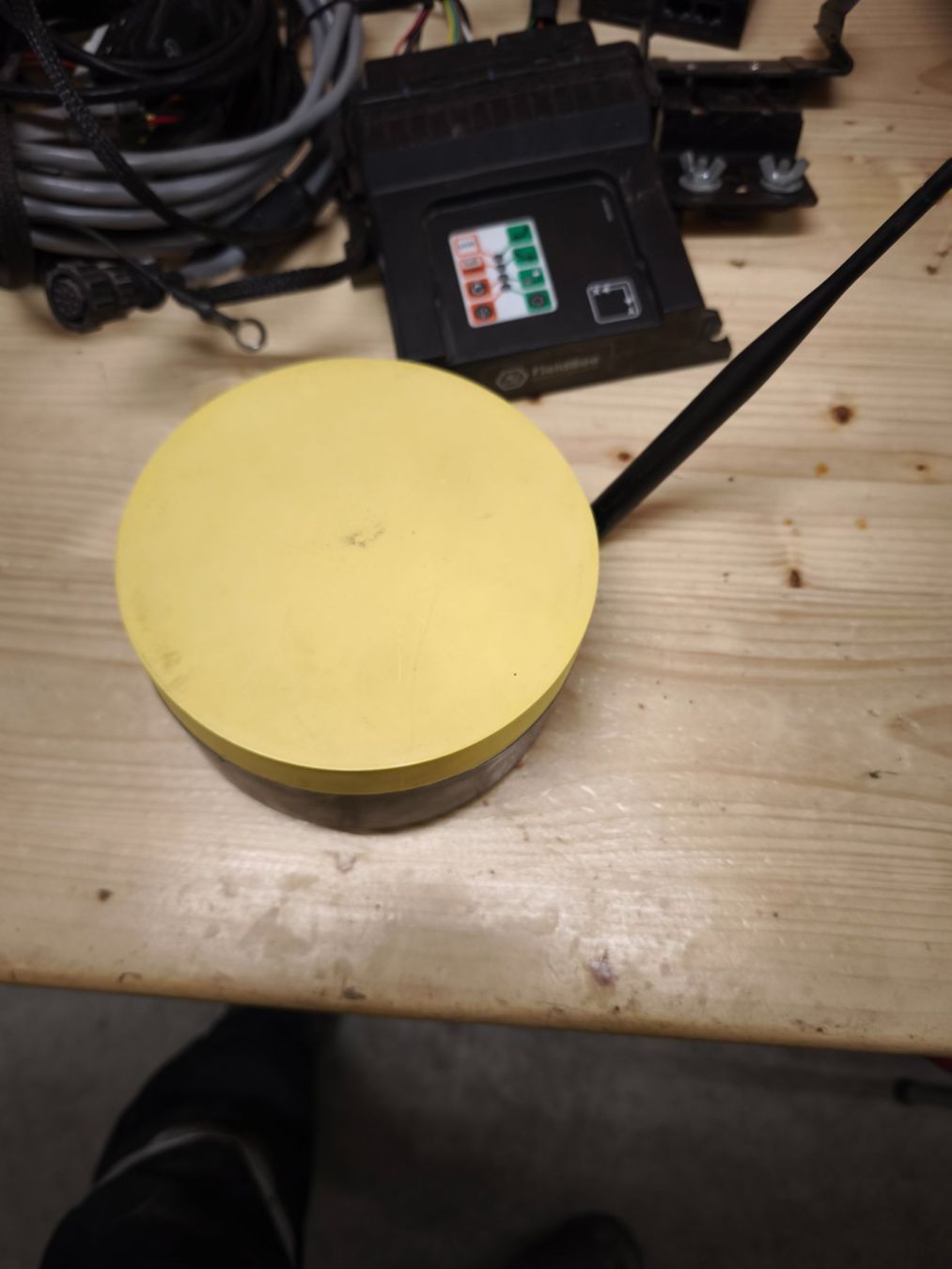 Navigatori: GPS RTK – Usato da Grüningen venduto da Premiumstaff 3