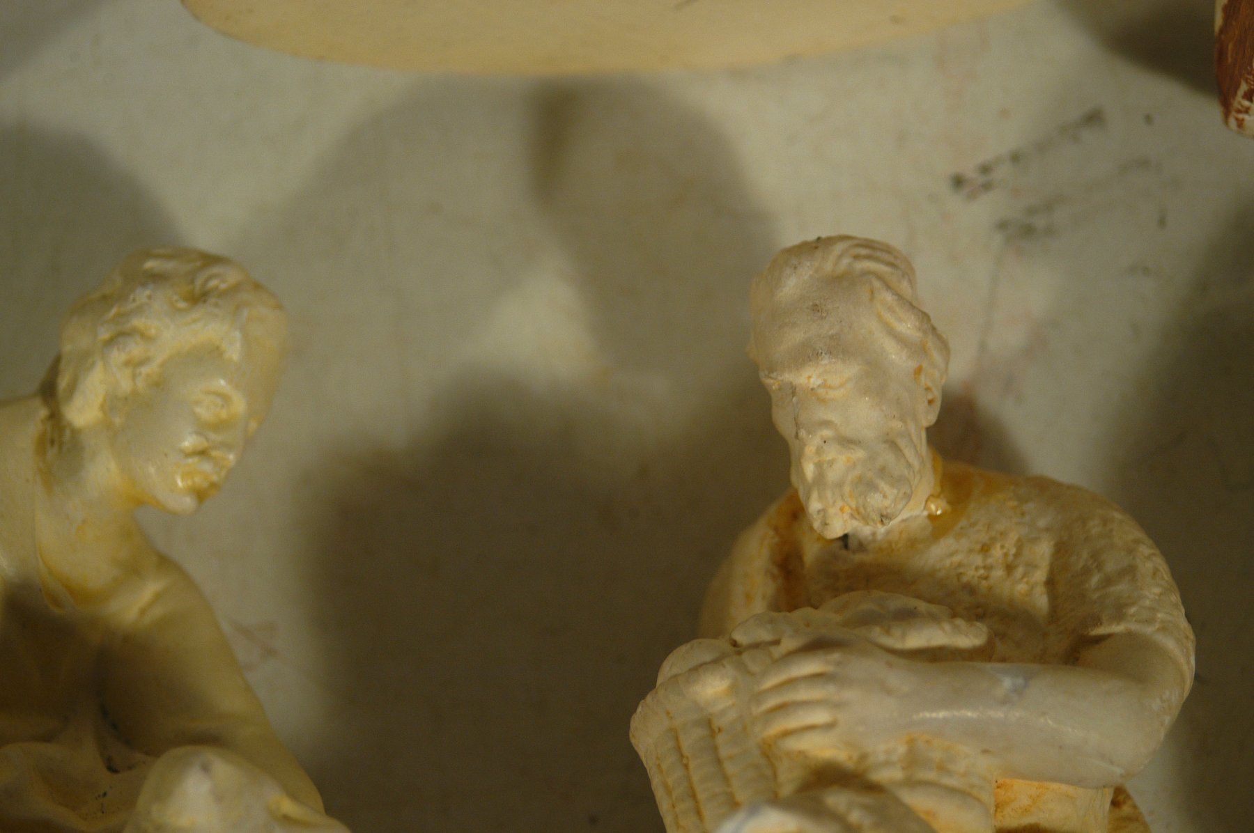 Statuette: Aeltere Krippenfiguren Keramik – Usato da Herisau venduto da Wisen 3