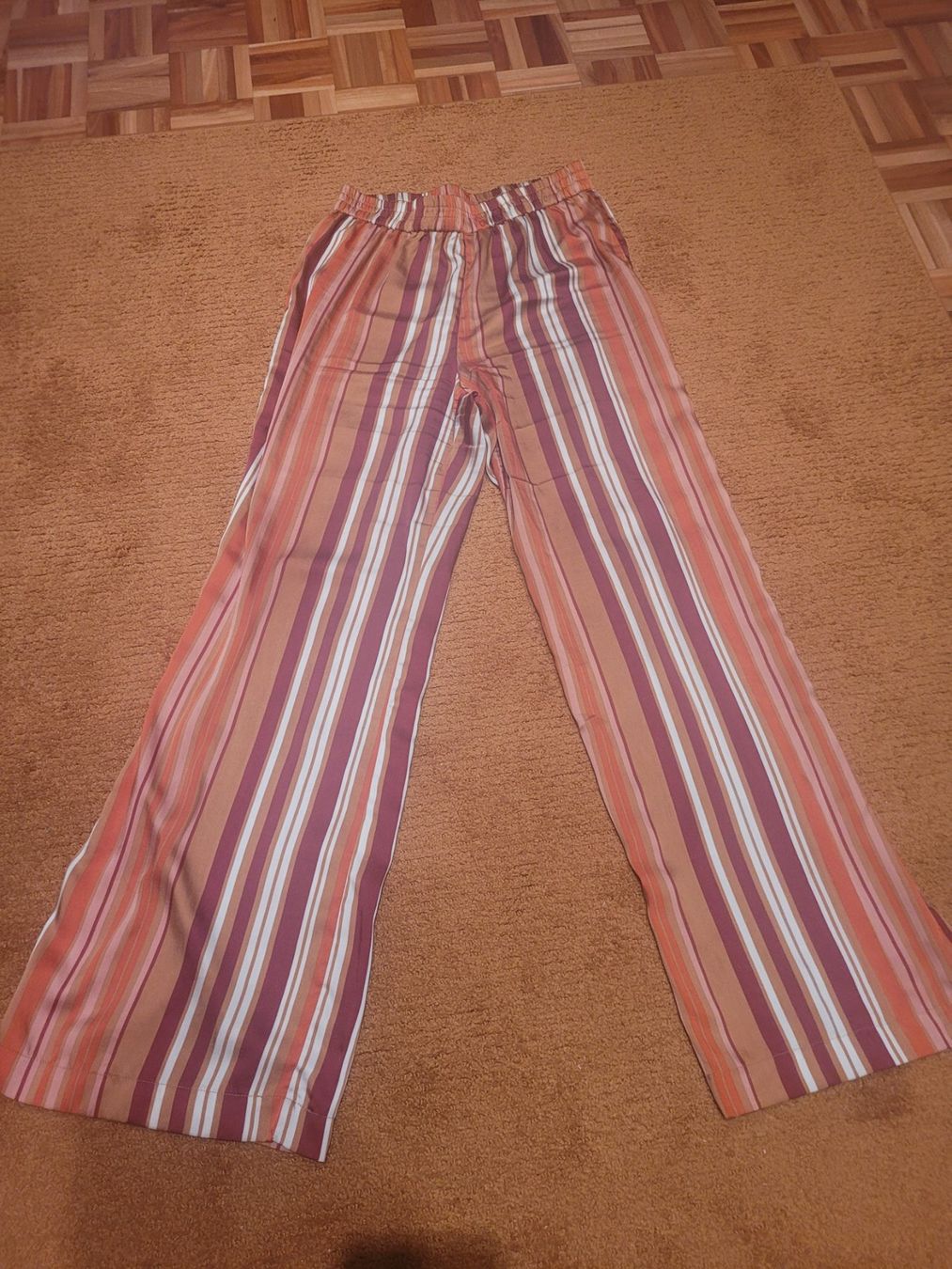 Pantaloni: Damenhose Gr.40 – Usato da Schöfflisdorf venduto da CrRG21