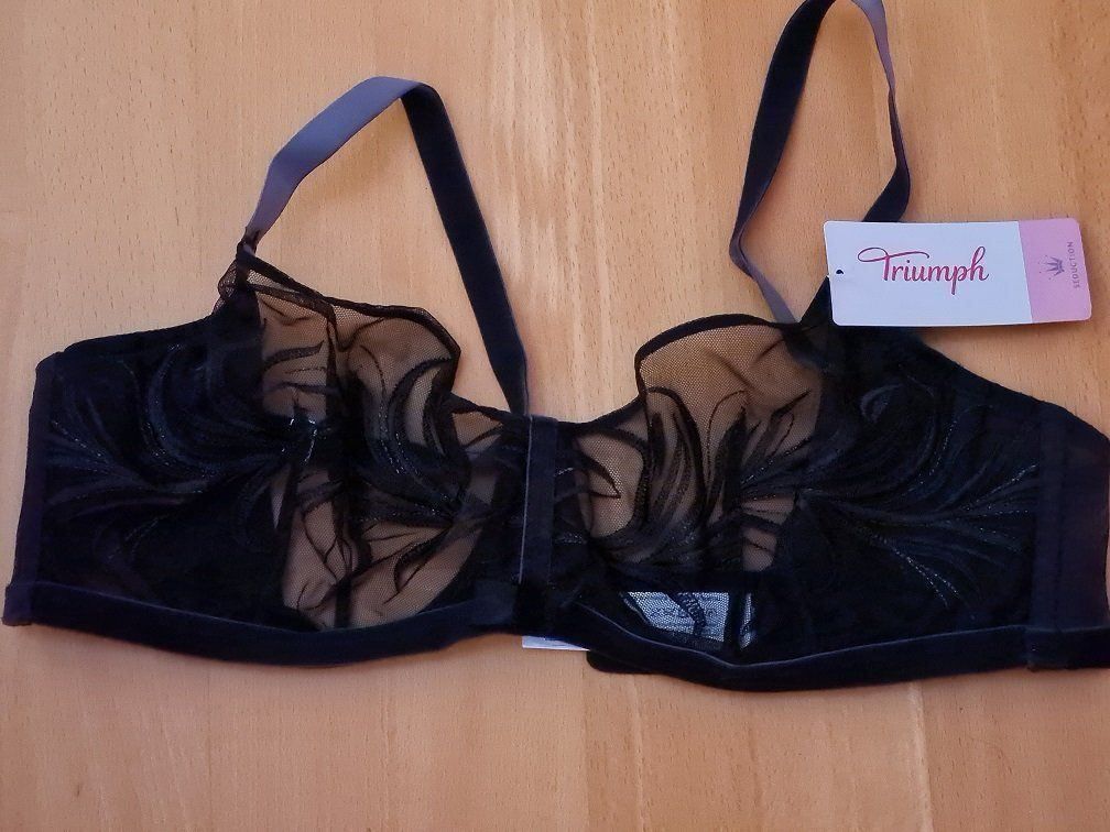 Triumph Altra biancheria intima: Neu:Triumph BH mit Bügel - schwarz -85C – Nuovo (secondo la descrizione) da Uznach venduto da Laeuffer