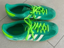Adidas Gazelle Turnschuhe Grösse 38 gruen neu