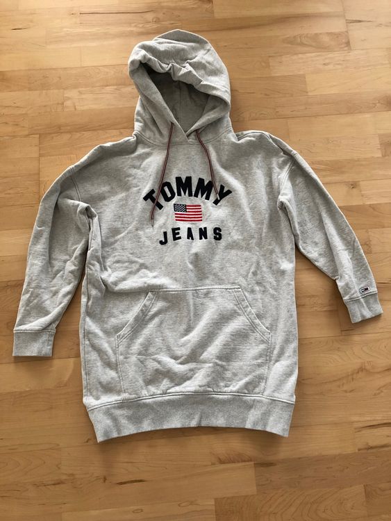 Pullover & Sweatshirts: Tommy Jeans Hoodie Grau, Grösse M, Damen – Gebraucht aus Menznau von sasna
