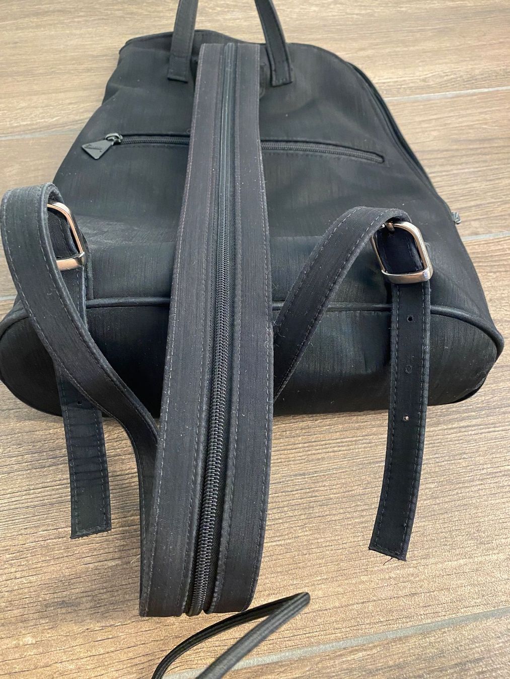 Rucksäcke: Sunny Rucksack Stoff schwarz – Gebraucht aus Pratteln von a23_j2gs 3