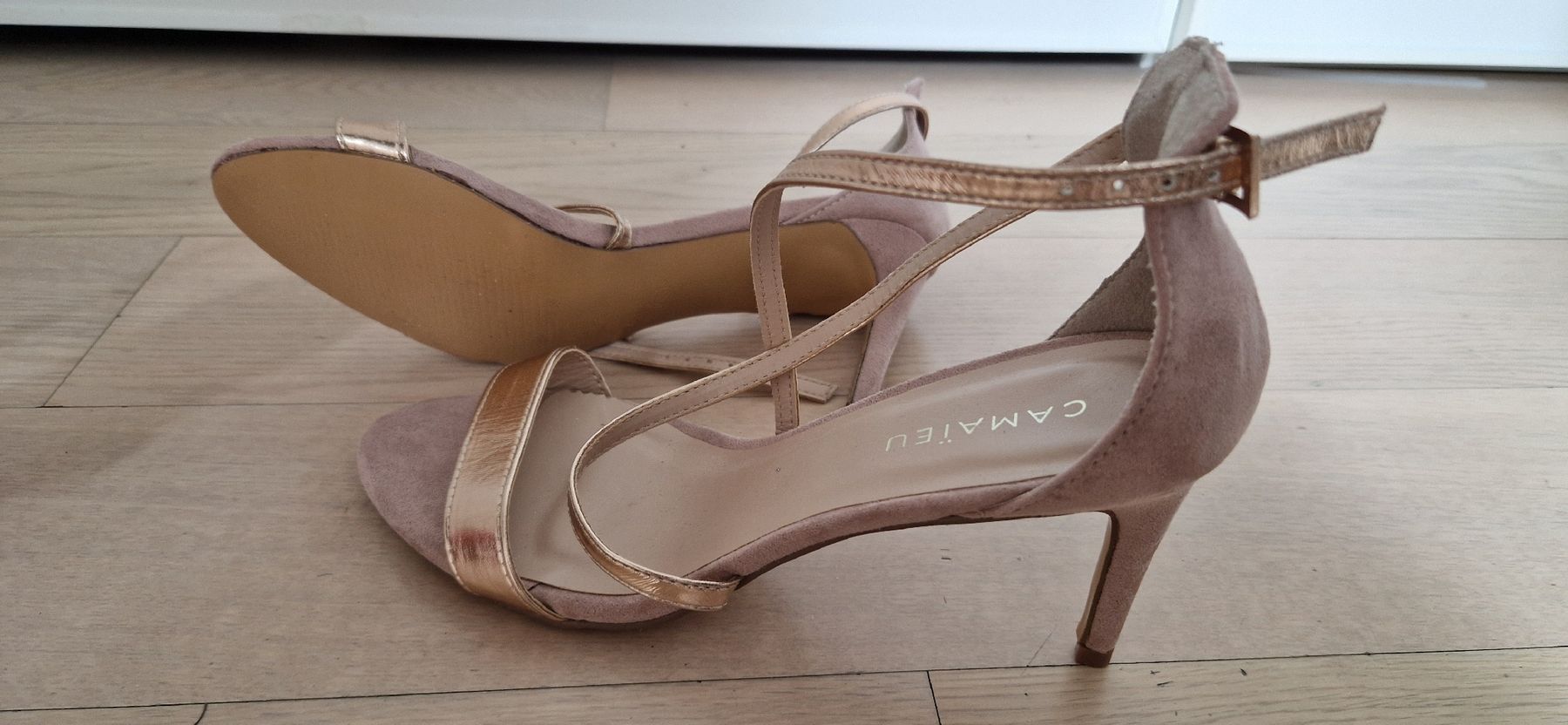 Scarpe da donna: Escarpins 2 paires – Nuovo (secondo la descrizione) da Le Landeron venduto da Isotoxin 1