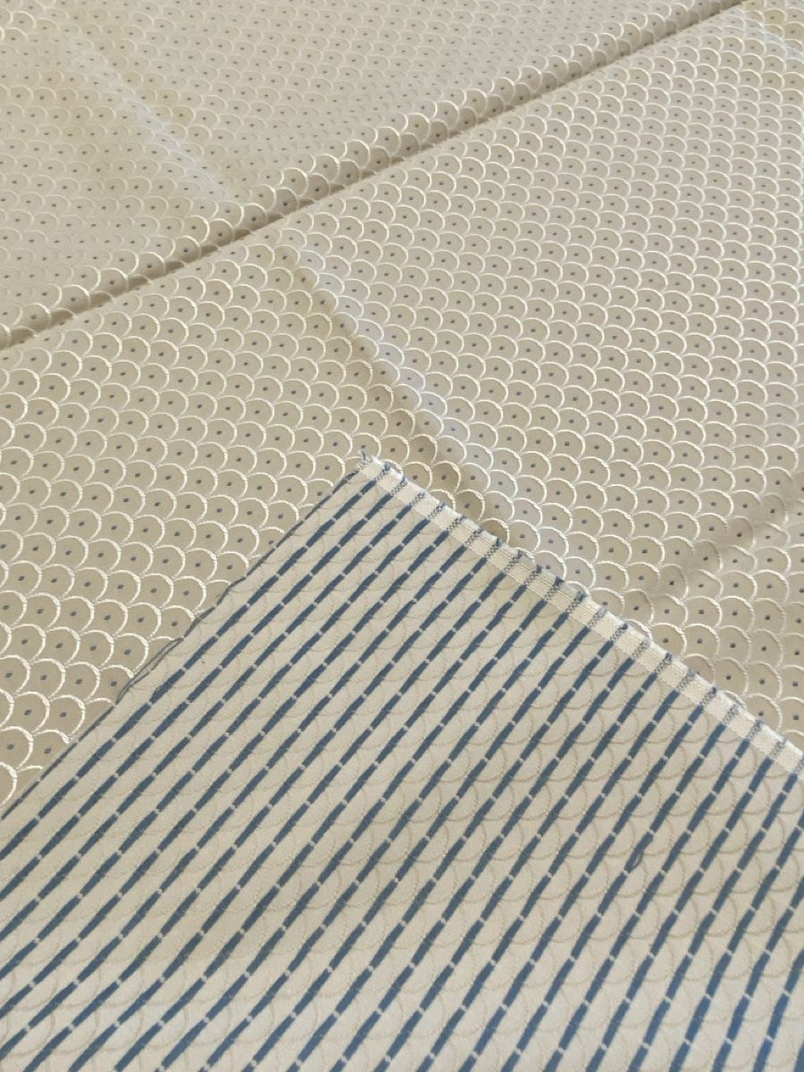 Stoffe: Stoff creme, blau mit Welle-Punkte ca137-176 – Neu (gemäss Beschreibung) aus Flawil von sonnengeist 2