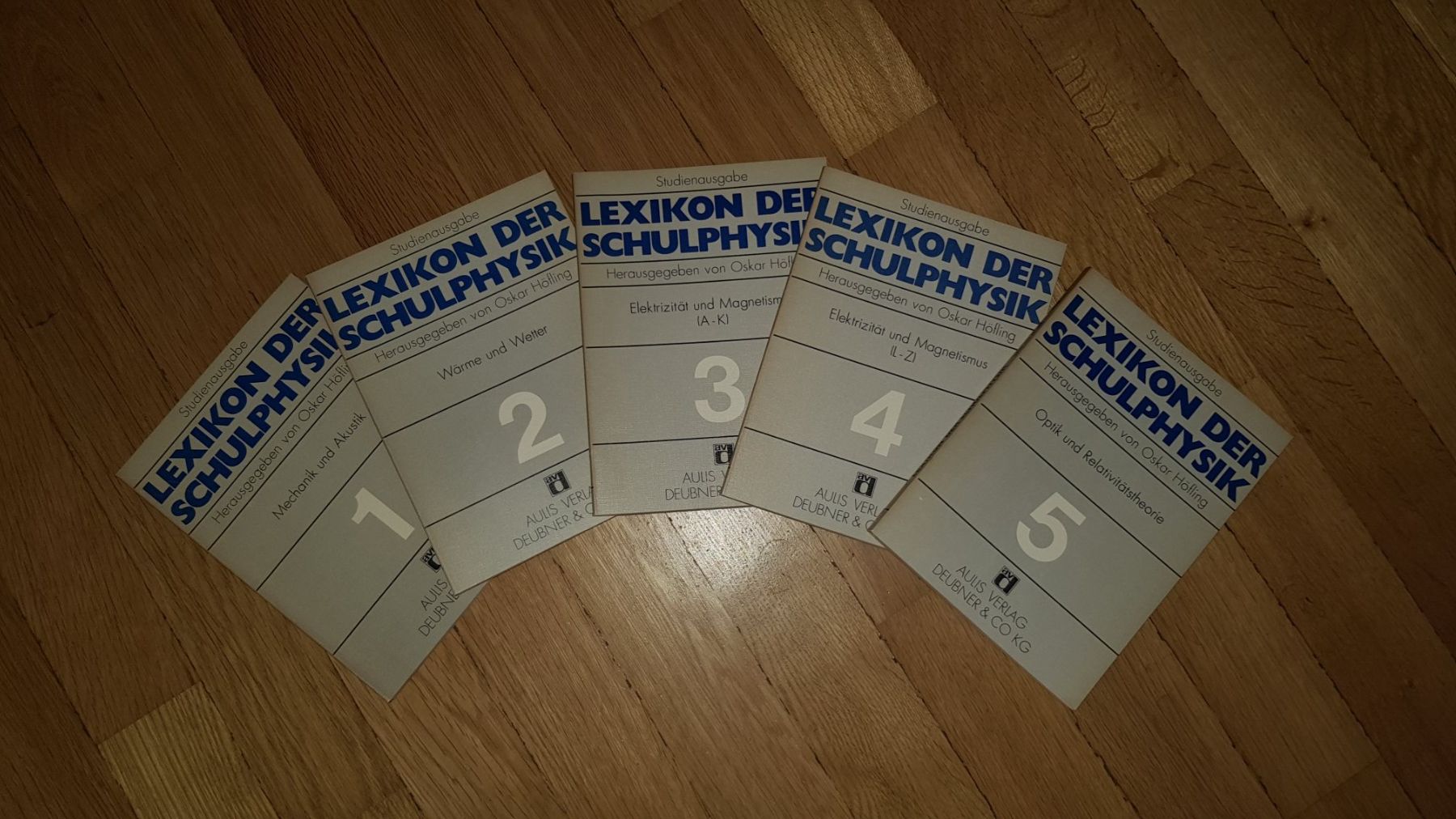 Livres: Physik Bücher – D'occasion à Frauenfeld par Tozz