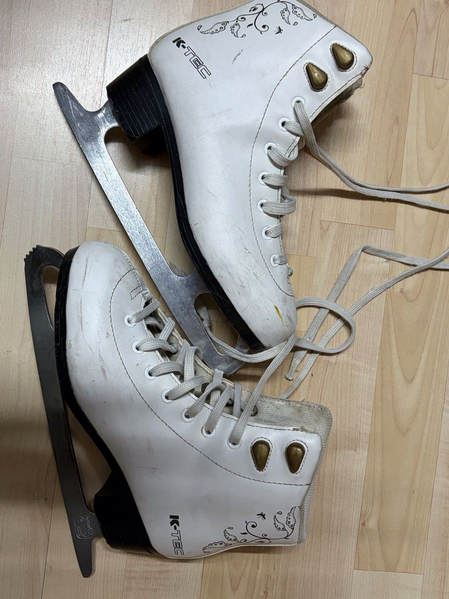 Pattini da ghiaccio: Schlittschuhe Grösse 35 – Usato da Granges-Paccot venduto da LWaeber