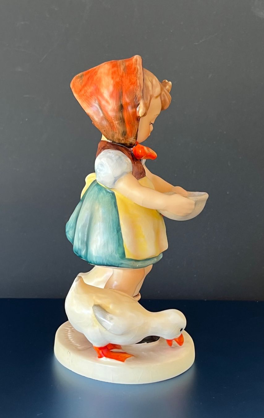 Hummel Figuren: Porzellan Hummel – Gebraucht aus Kandergrund von honey-art_and_more 4