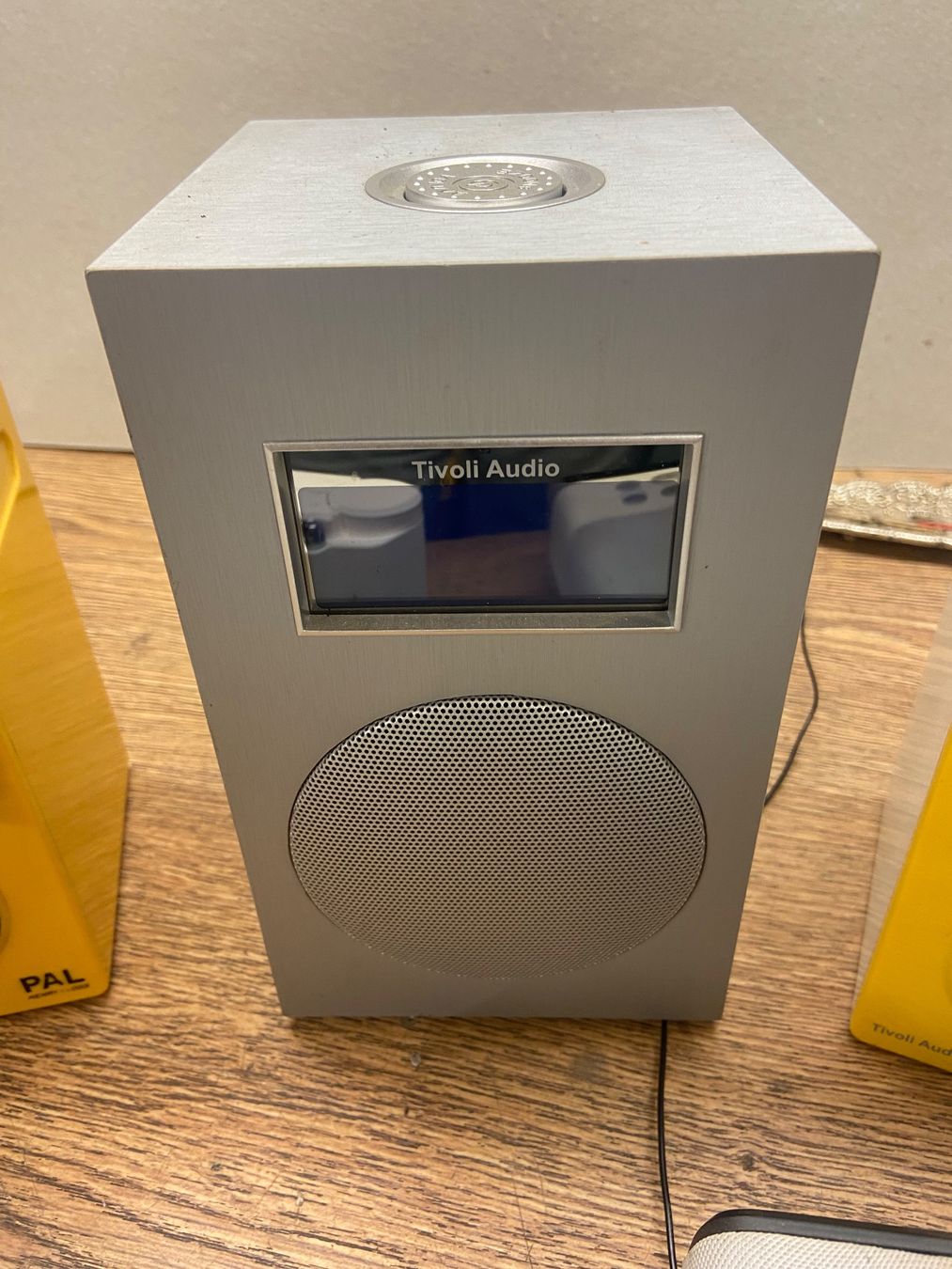 Radios: Radio – Gebraucht aus Embrach von Toeffan 5