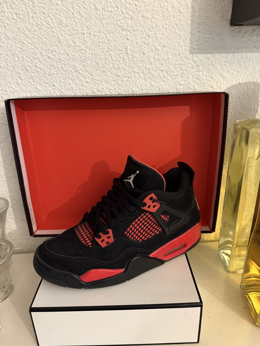 Jordan Scarpe da uomo: AIR JORDAN 4 RETRO (GS) – Nuovo (secondo la descrizione) da Lausanne venduto da Tounitz 5
