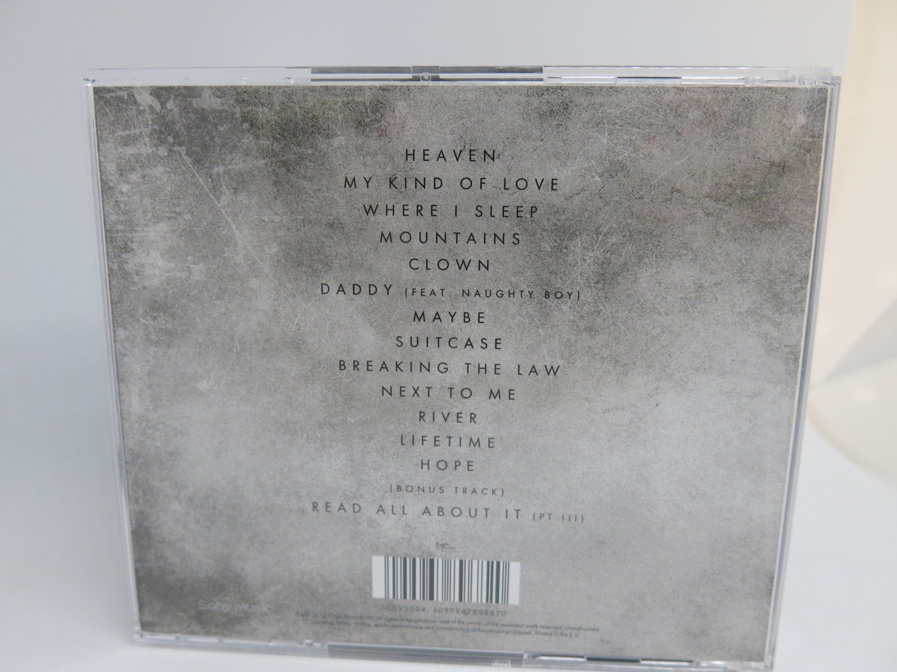 CDs: CD Emeli Sandé – Our Version Of Events – Gebraucht aus Ernetschwil von luisvonerni 2