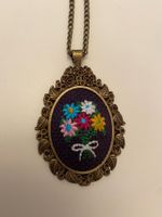 Kette mit Anhänger